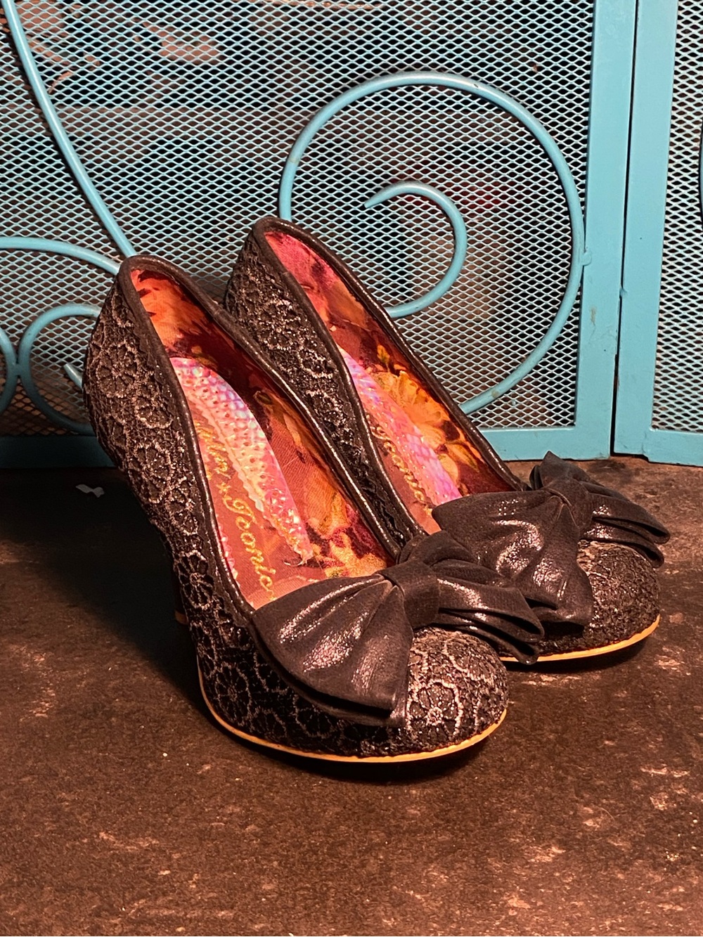 Irregular Choice Mal E Bow pumps in box, black silver lace,bows,8 - Picture 10 of 16